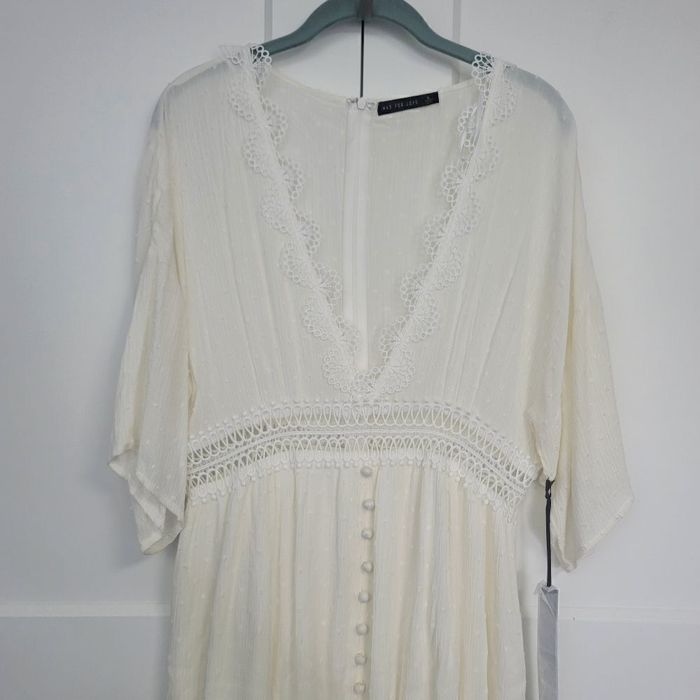 Boho Lace-Trim Cream Maxi Dress with Crochet Waist - Picture 5 of 14